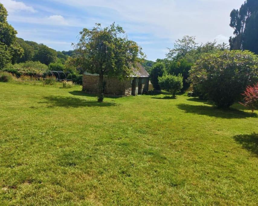 Maison En Pierre Au Milieu Du Bocage Coulouvray-Boisbenatre Exterior foto